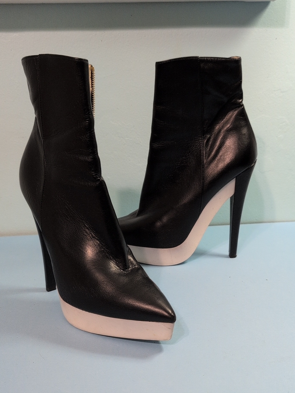 Stella McCartney, Italy, Black Leather, White Platform Pointy,Ankle Boots, Sz 40